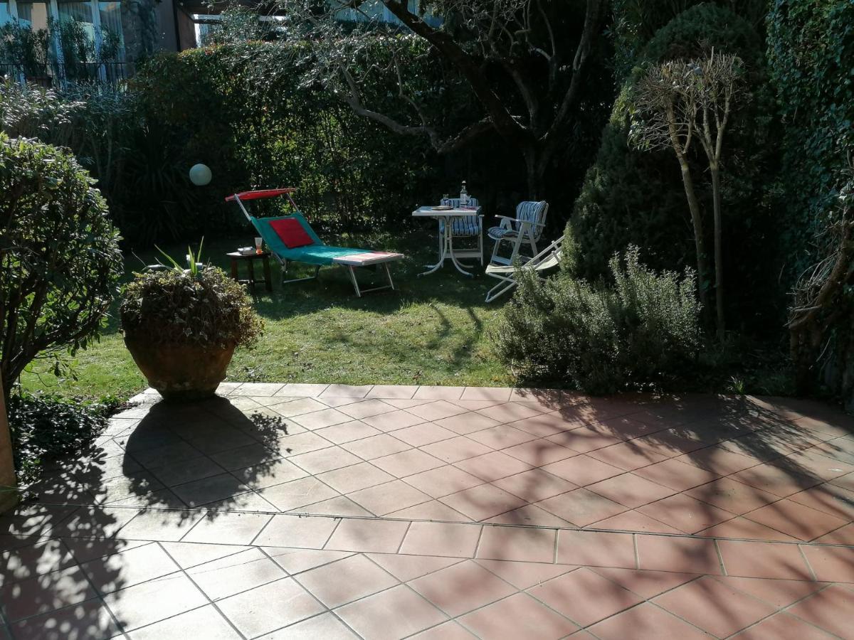 Appartamento In Villa Sul Garda Castion Veronese المظهر الخارجي الصورة